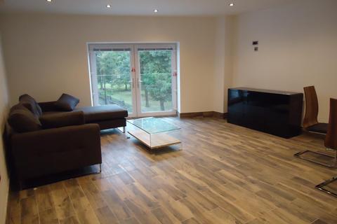 2 bedroom flat to rent, New Briggate, Leeds, West Yorkshire, LS1