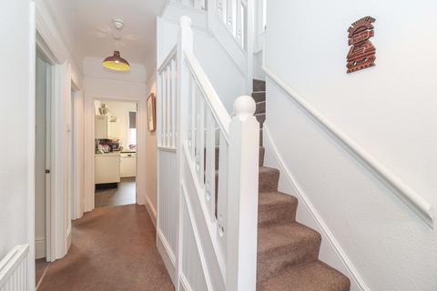 4 bedroom semi-detached house for sale, Russell Avenue, St. Albans AL3