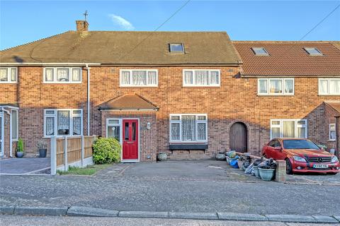 134 Retford Road, Romford, RM3 9NH