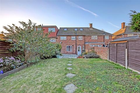 134 Retford Road, Romford, RM3 9NH
