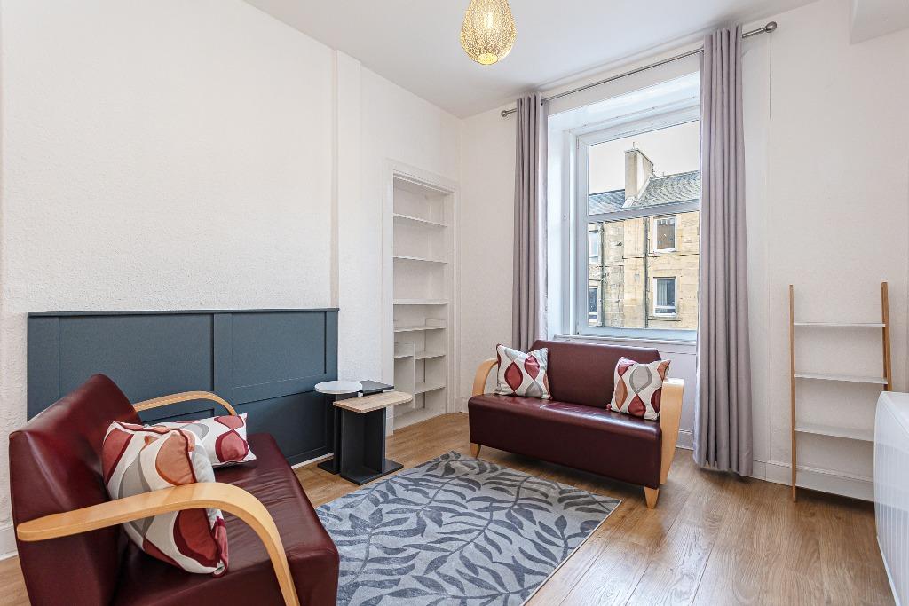 Wardlaw Place, Edinburgh, EH11 1 bed flat £775 pcm (£179 pw)