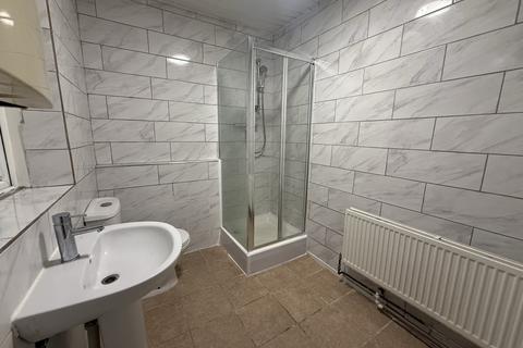 4 bedroom semi-detached house to rent, Green Road, Headington, Oxford, Oxfordshire, OX3