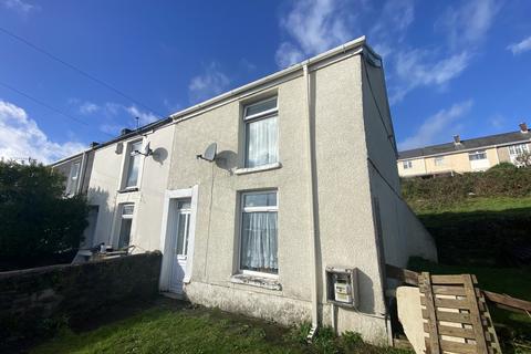 2 bedroom end of terrace house for sale, Calland Street, Plasmarl, Swansea, City And County of Swansea.