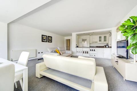 2 bedroom flat to rent - Sailmakers Court, Sands End, London, SW6