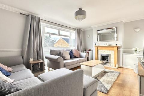 16 Riverview Road, Greenhithe, DA9 9NJ
