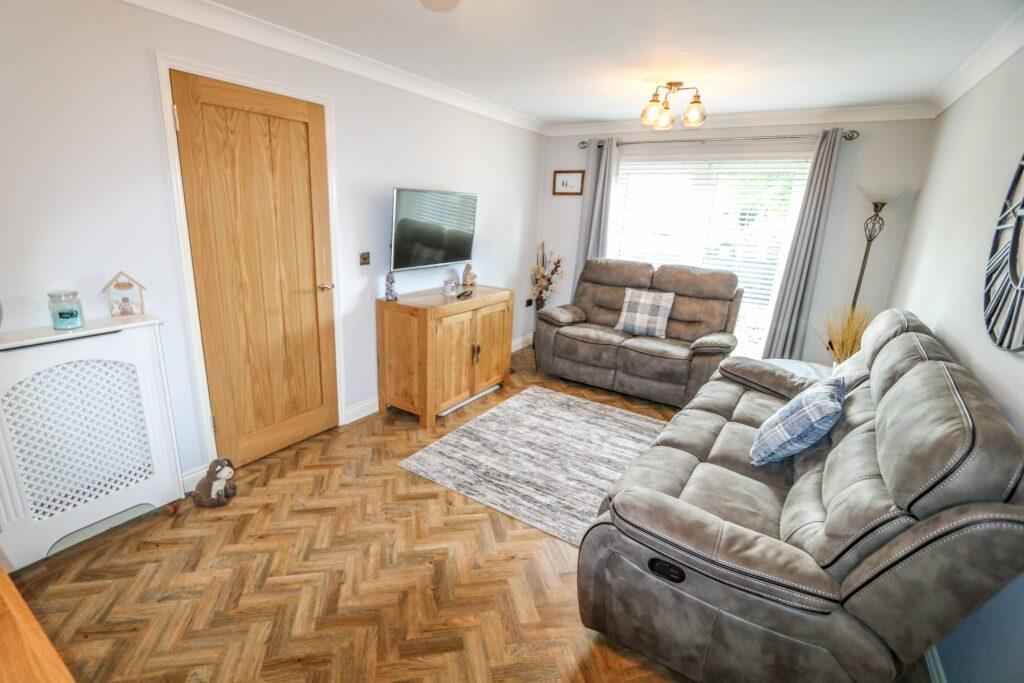 Olive Leaf Court, Eastwood Close, Hayling Island 3 bed end of terrace