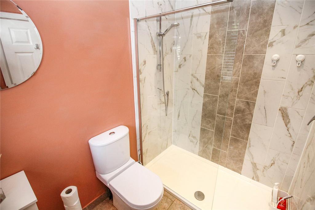 Annexe Shower Room