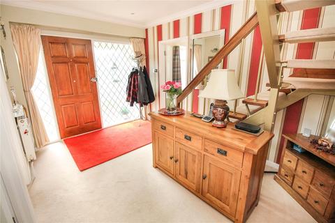 3 bedroom detached house for sale, Meadsway, Great Warley, Brentwood, Essex, CM13