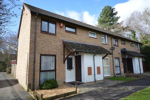 2 bedroom end of terrace house to rent, Ashlet Gardens, Ashlet, New Milton, Hampshire. BH25 5YD