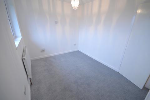 2 bedroom end of terrace house to rent, Ashlet Gardens, Ashlet, New Milton, Hampshire. BH25 5YD