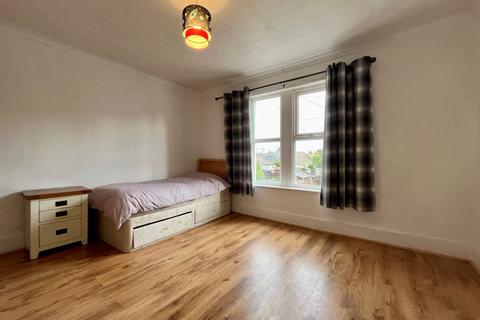 3 bedroom end of terrace house for sale - 59 Stanhope Road, Littlehampton, West Sussex, BN17 6AQ