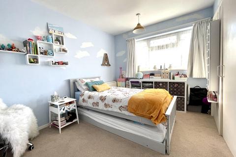 1 bedroom flat for sale, Ashtead