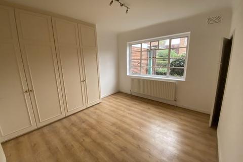 2 bedroom apartment to rent - Ossulton Way, London N2