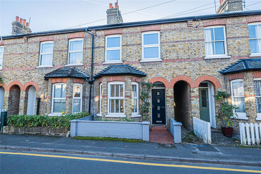 Old Farm Road, West Drayton, UB7 3 bed terraced house for sale £465,000