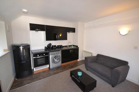 1 bedroom flat to rent, High Street, Shaftesbury, Dorset, SP7