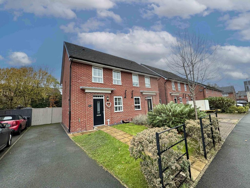 Fairclough Drive, Tarleton PR4 3 bed semidetached house for sale £