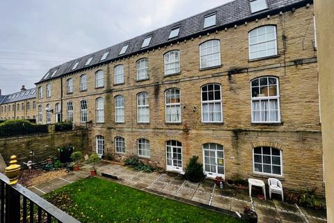 1 bedroom apartment to rent, Ashgrove House, Elland Road