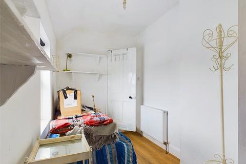 198 Bristol Road, Gloucester, GL1 5TA