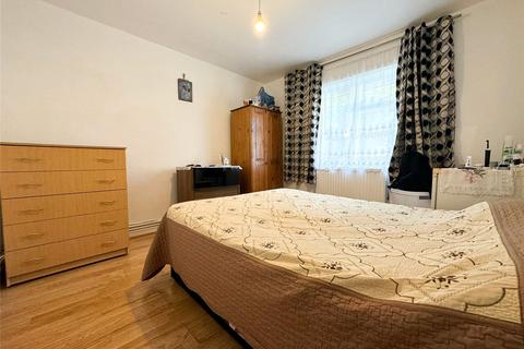 2 bedroom apartment to rent, Victoria Road, Ruislip, Middlesex, HA4