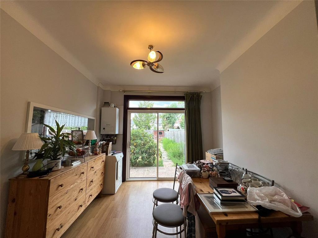 House in Harrow - View 4