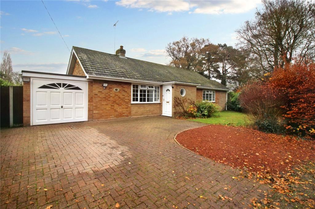 Clarks Loke, Blofield, Norwich, Norfolk, NR13 3 bed bungalow for sale