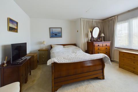 11 Lode Road, Bottisham, Cambridge, CB25 9DJ