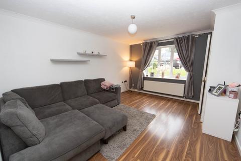 undefined, Clos Y Dryw, Thornhill, Cardiff, CF14