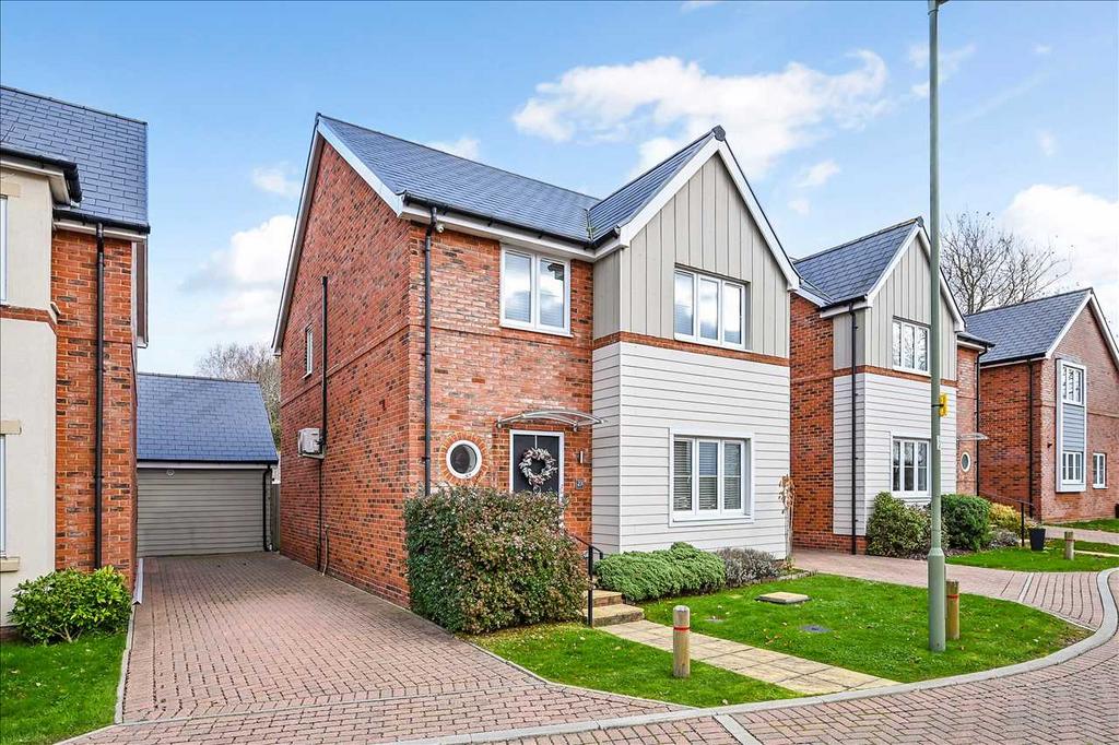 Compass Way, Swanwick 4 bed detached house for sale £585,000