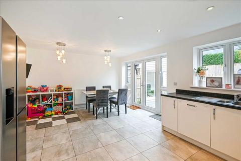 27 Compass Way, Swanwick, Southampton, SO31 7PS