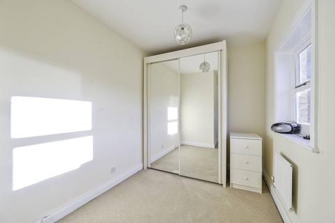 4 bedroom terraced house for sale, Salisbury Place, Oval, London, SW9