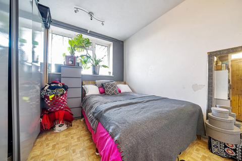 3 bedroom flat for sale - Wood Vale, Forest Hill, London, SE23