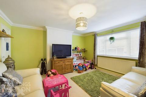 3 bedroom terraced house for sale, East Hills Road, Costessey, Norwich