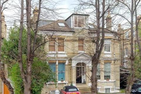 Oakhill Road, London