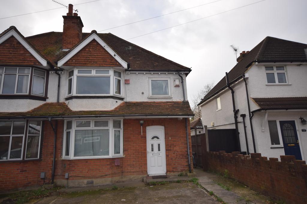 Aldershot Road, Guildford 5 bed semidetached house for sale £550,000
