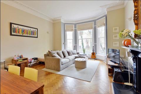 2 bedroom apartment for sale - Belsize Avenue, Belsize Park, London NW3