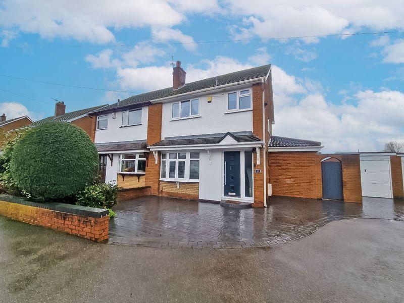 Dovedale Avenue, Pelsall, Walsall 3 bed semidetached house for sale