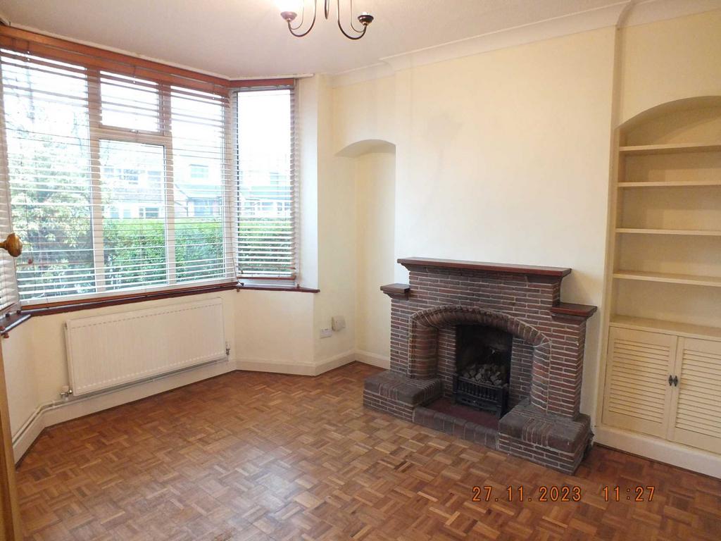 Four Oaks Common Road, Sutton Coldfield 3 bed semidetached house £