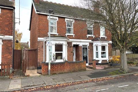 3 bedroom semi-detached house for sale, Hinton Road, Kingsholm, Gloucester
