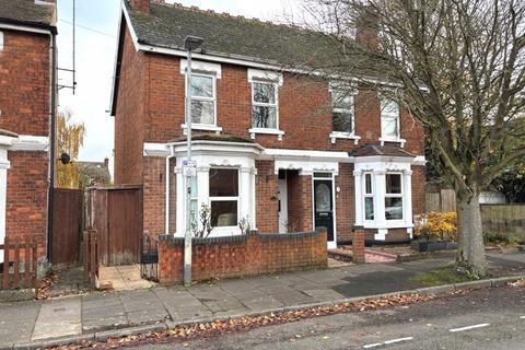 4 Hinton Road, Gloucester, GL1 3JS