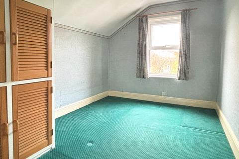 4 Hinton Road, Gloucester, GL1 3JS