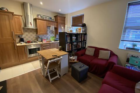 2 bedroom flat to rent - Mundy Place, Cathays ,