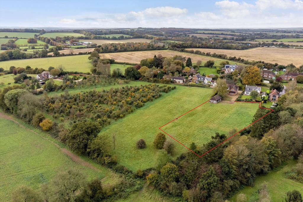 Dummer Down Lane, Dummer, Basingstoke, Hampshire, RG25 4 bed detached