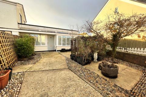 1 bedroom semi-detached bungalow for sale, Harbour Road , Seaton , Devon, EX12