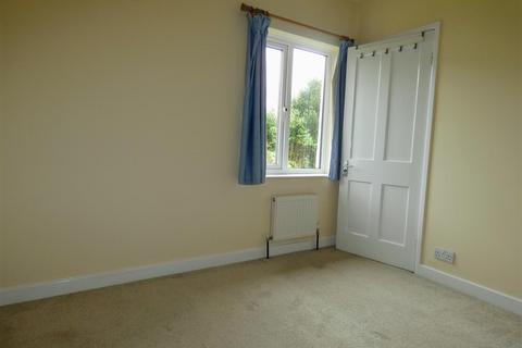 4 bedroom terraced house to rent - Trevithick Road, Falmouth