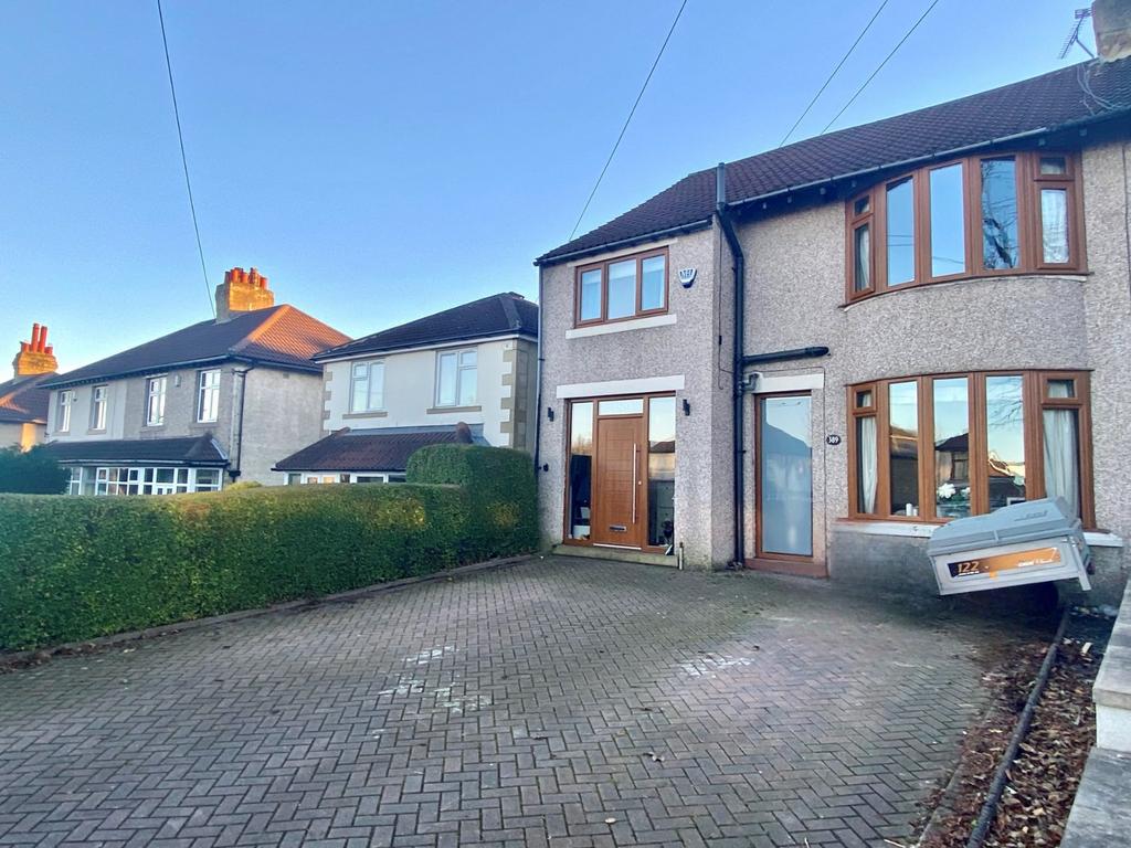 Whitehall Road, Wyke, BD12 4 bed semidetached house £275,000