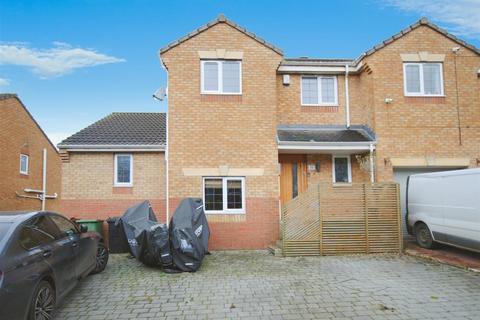 10 Apple Tree Lane, Kippax, Leeds, LS25 7SB