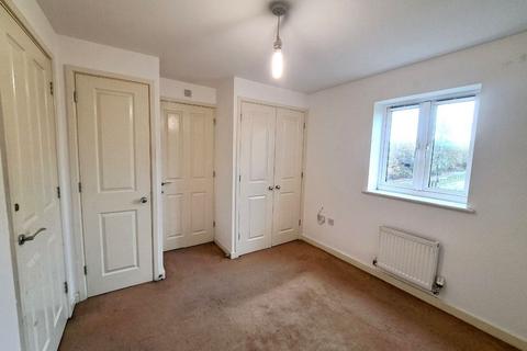 3 bedroom semi-detached house to rent - Shillingford Road, Gorton, Manchester, M18