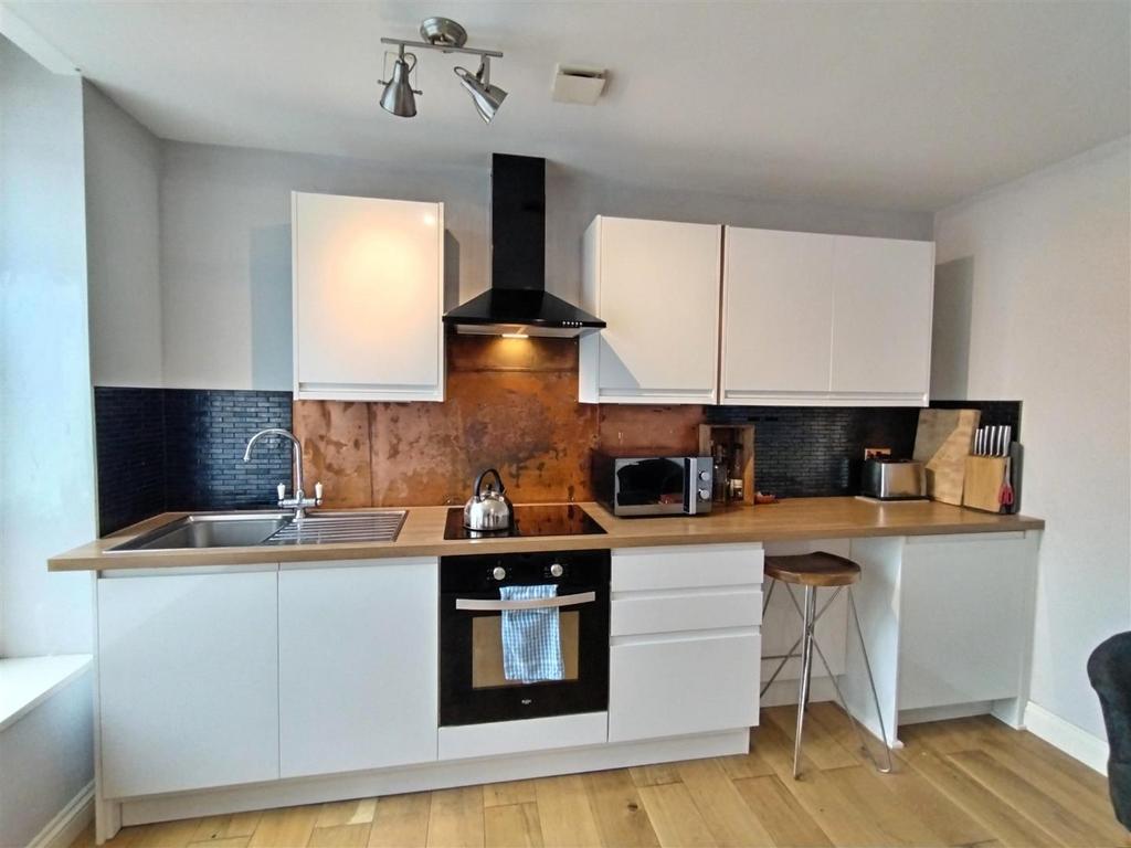 Kitchen.jpg