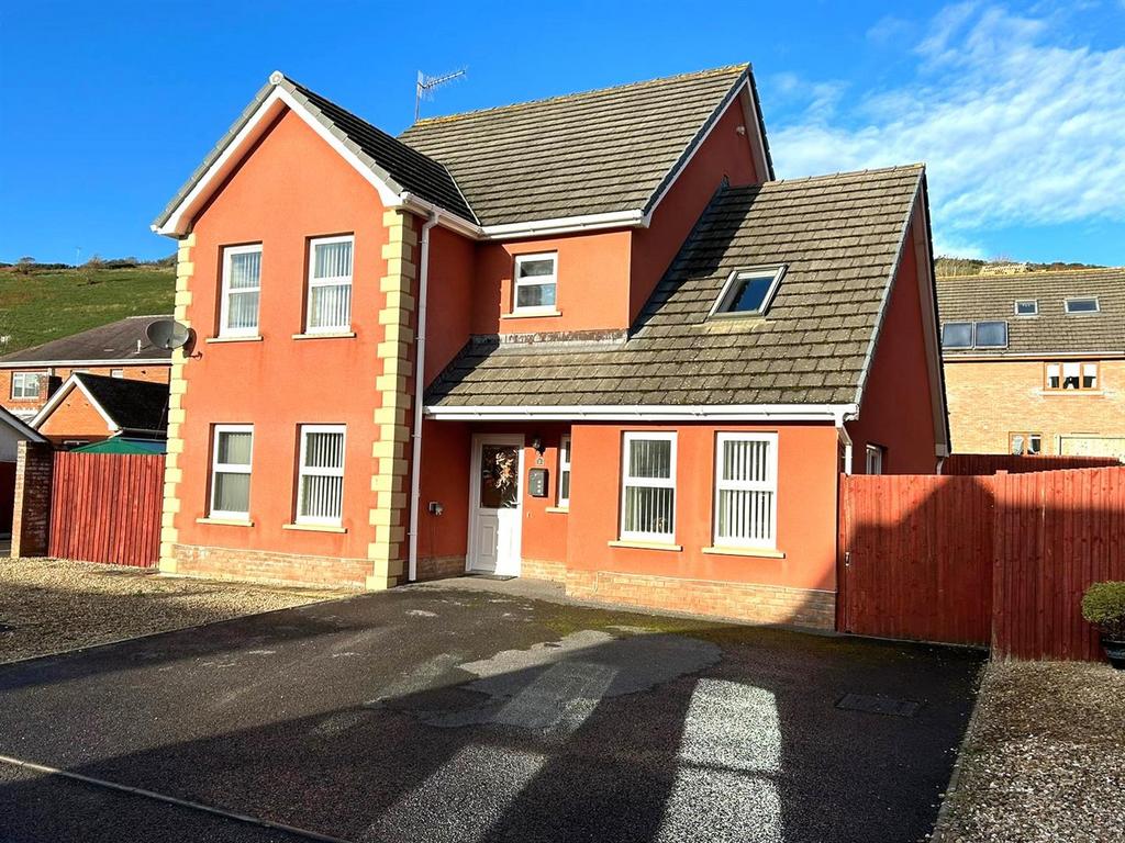Cwrt Gwscwm, Burry Port 5 bed detached house for sale £385,000