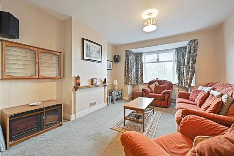 3 bedroom end of terrace house for sale - Church Hill Road, Cheam